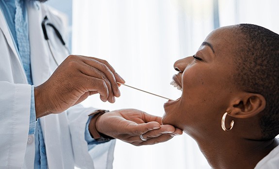 Your oral cancer screening can be done in just minutes at your regular dental exam and cleaning appointments